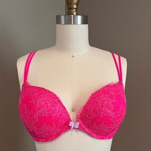 Like new VS push up bra